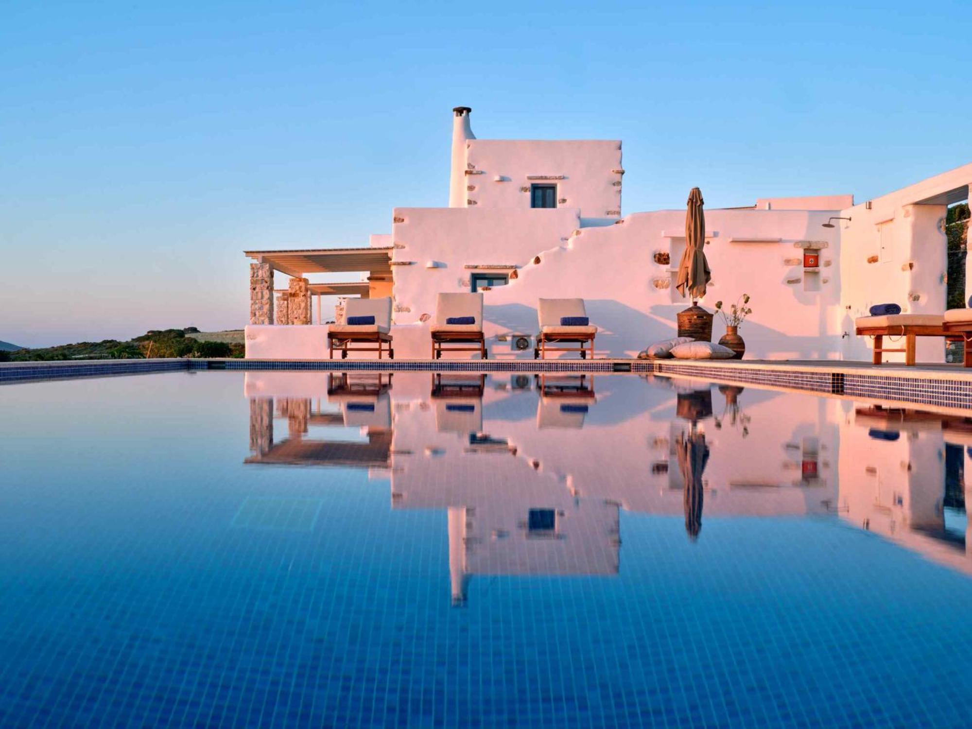 Luxurious Villa Pactia Amazing Pool Isterni  エクステリア 写真