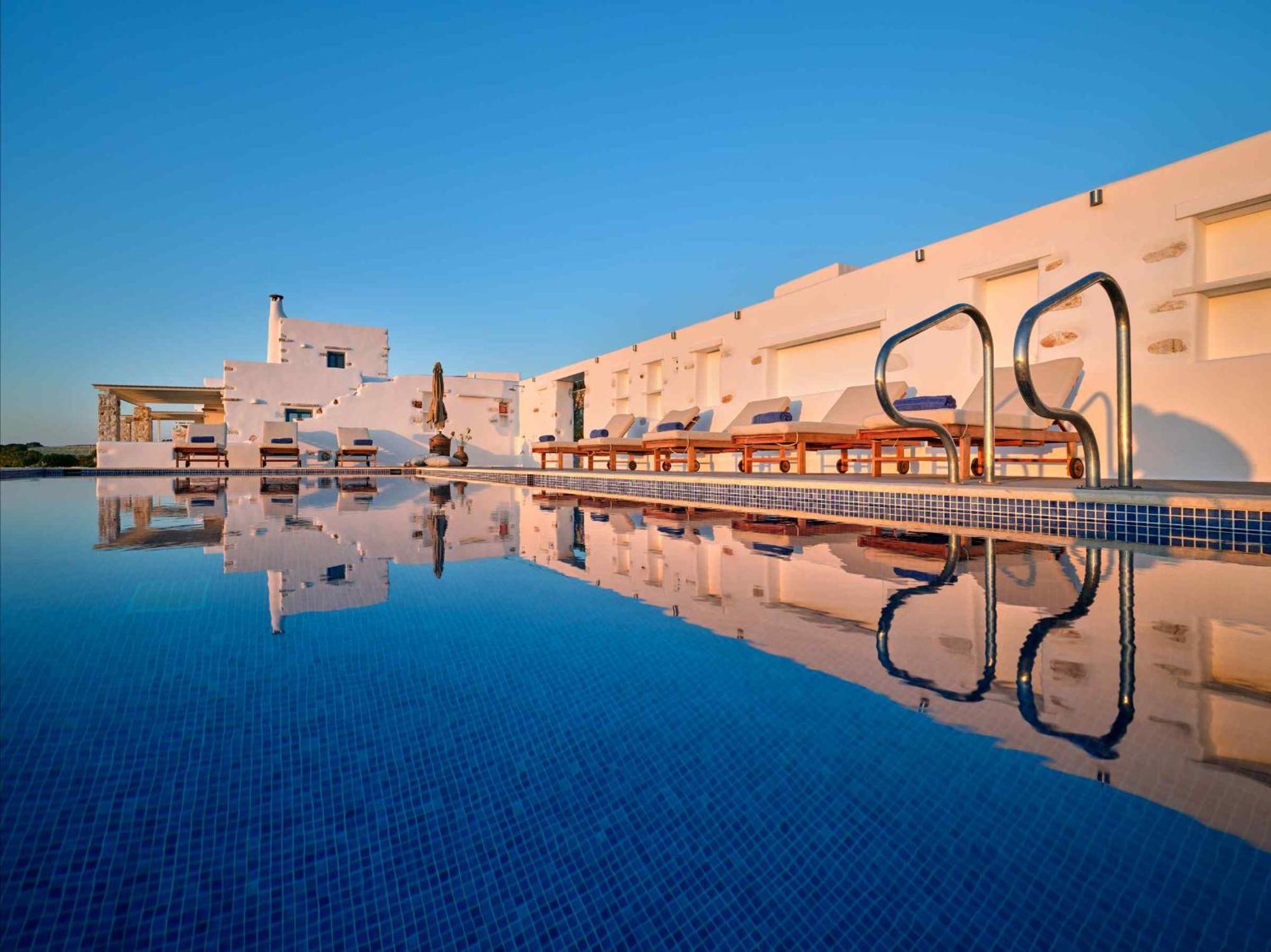 Luxurious Villa Pactia Amazing Pool Isterni  エクステリア 写真