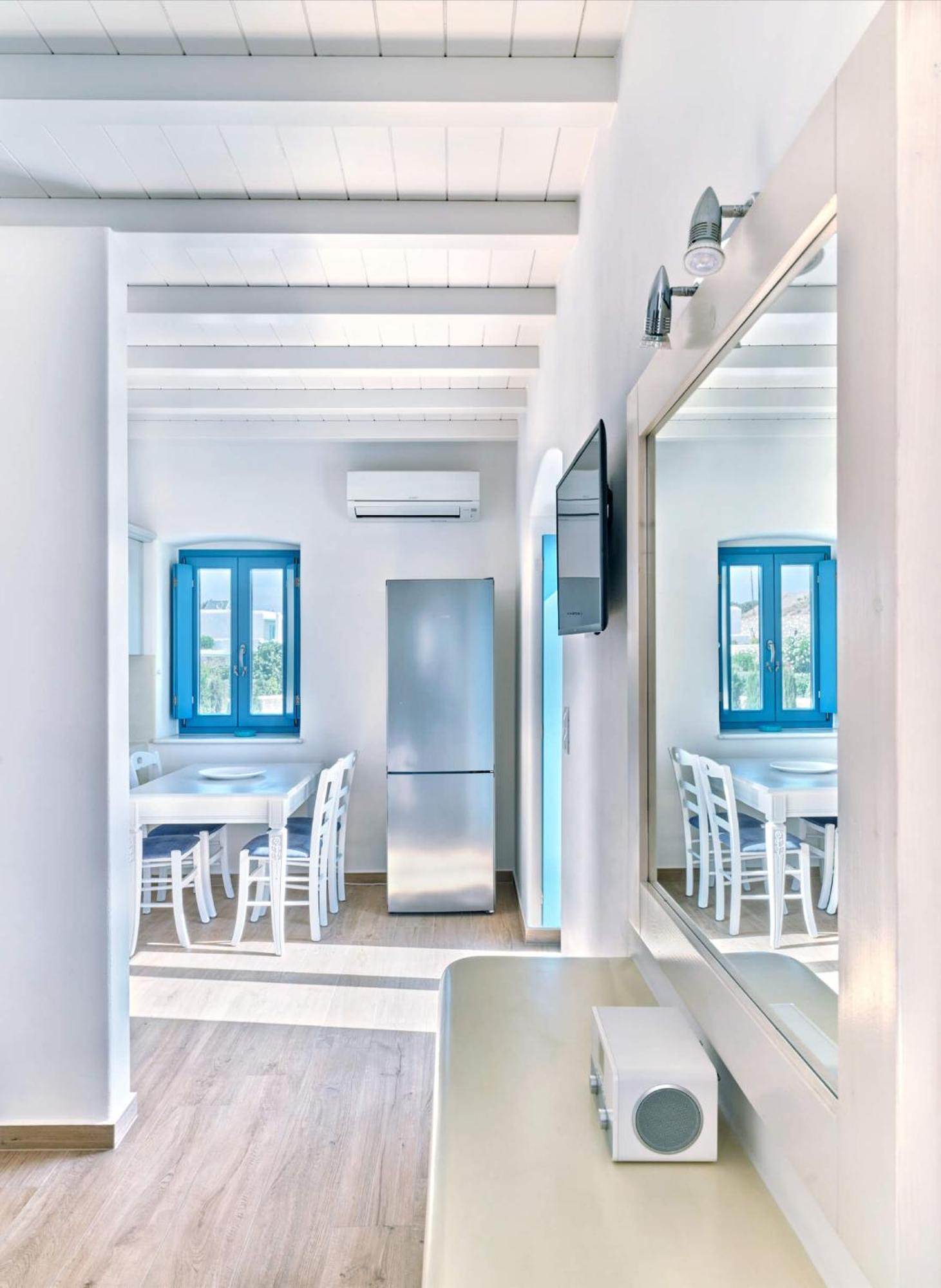 Luxurious Villa Pactia Amazing Pool Isterni  エクステリア 写真