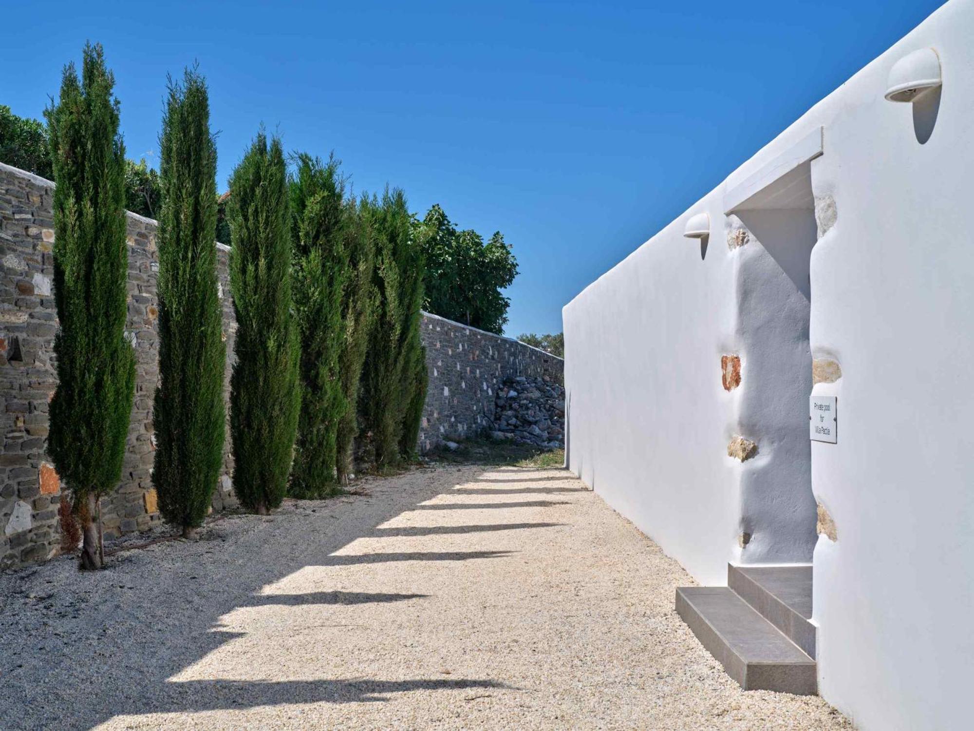 Luxurious Villa Pactia Amazing Pool Isterni  エクステリア 写真