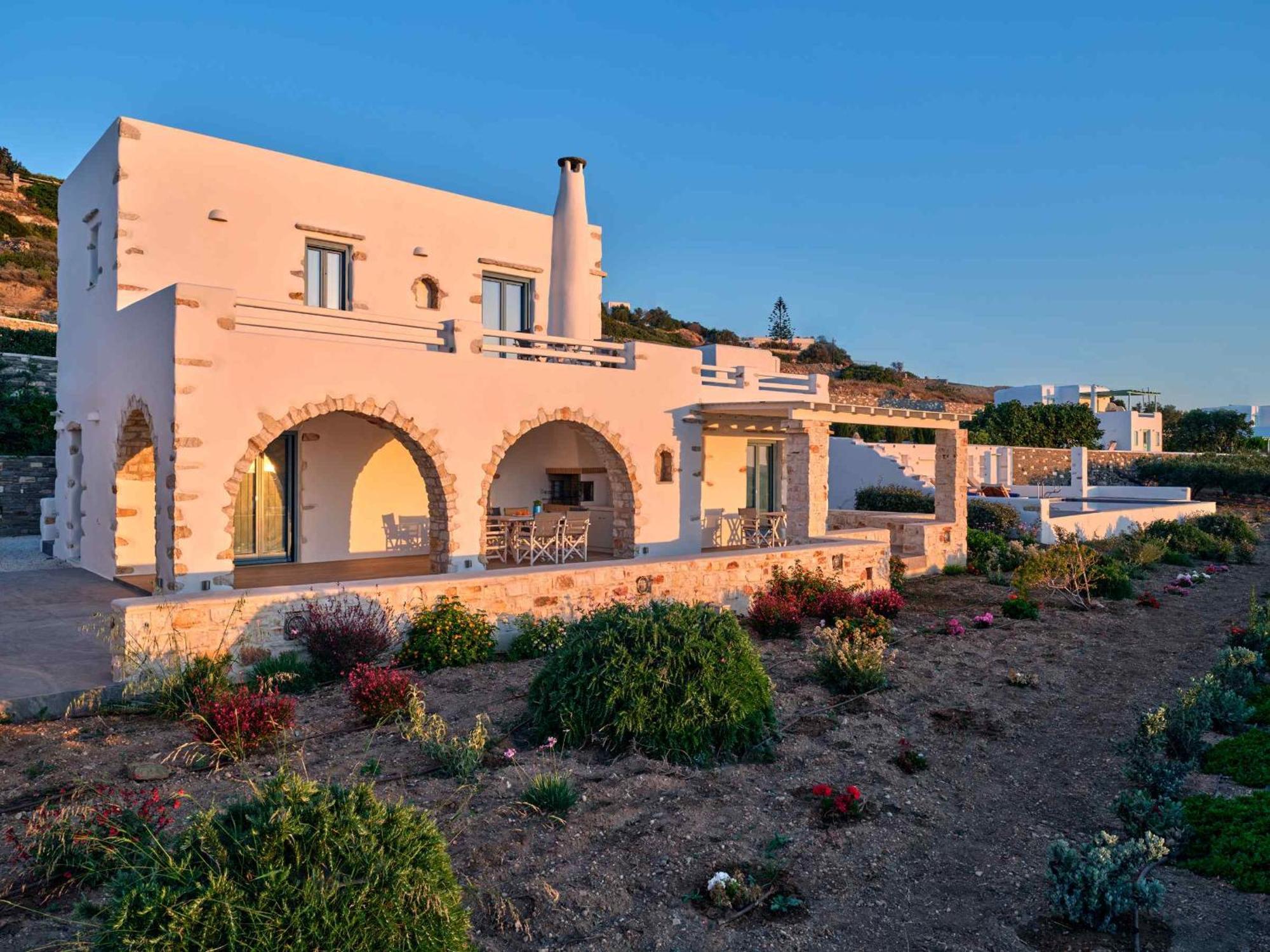 Luxurious Villa Pactia Amazing Pool Isterni  エクステリア 写真