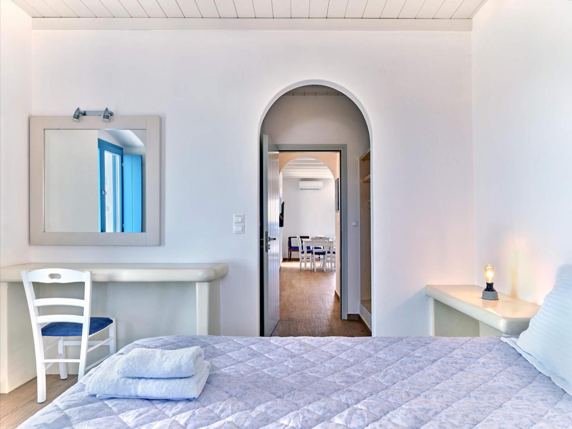 Luxurious Villa Pactia Amazing Pool Isterni  エクステリア 写真