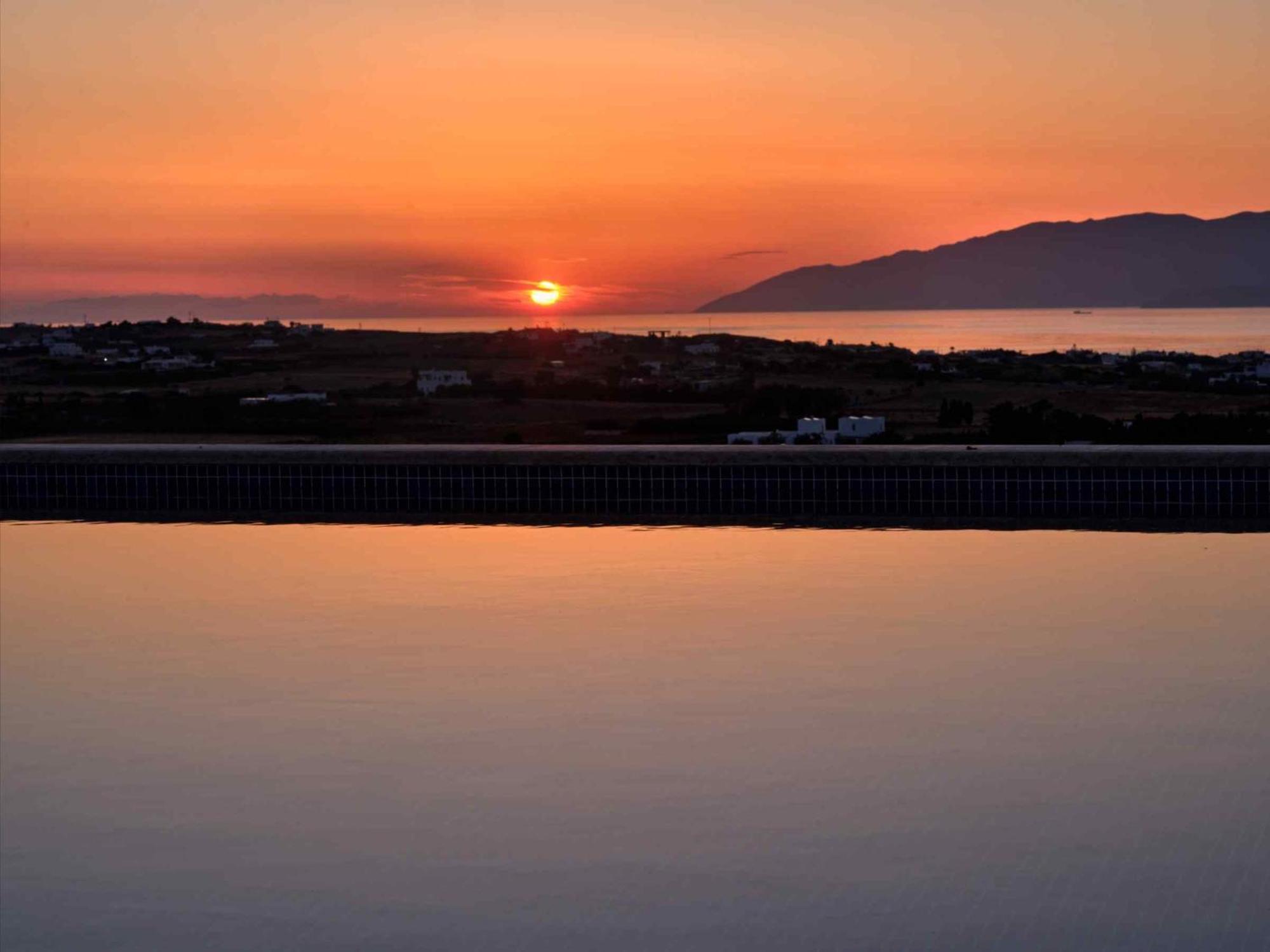 Luxurious Villa Pactia Amazing Pool Isterni  エクステリア 写真