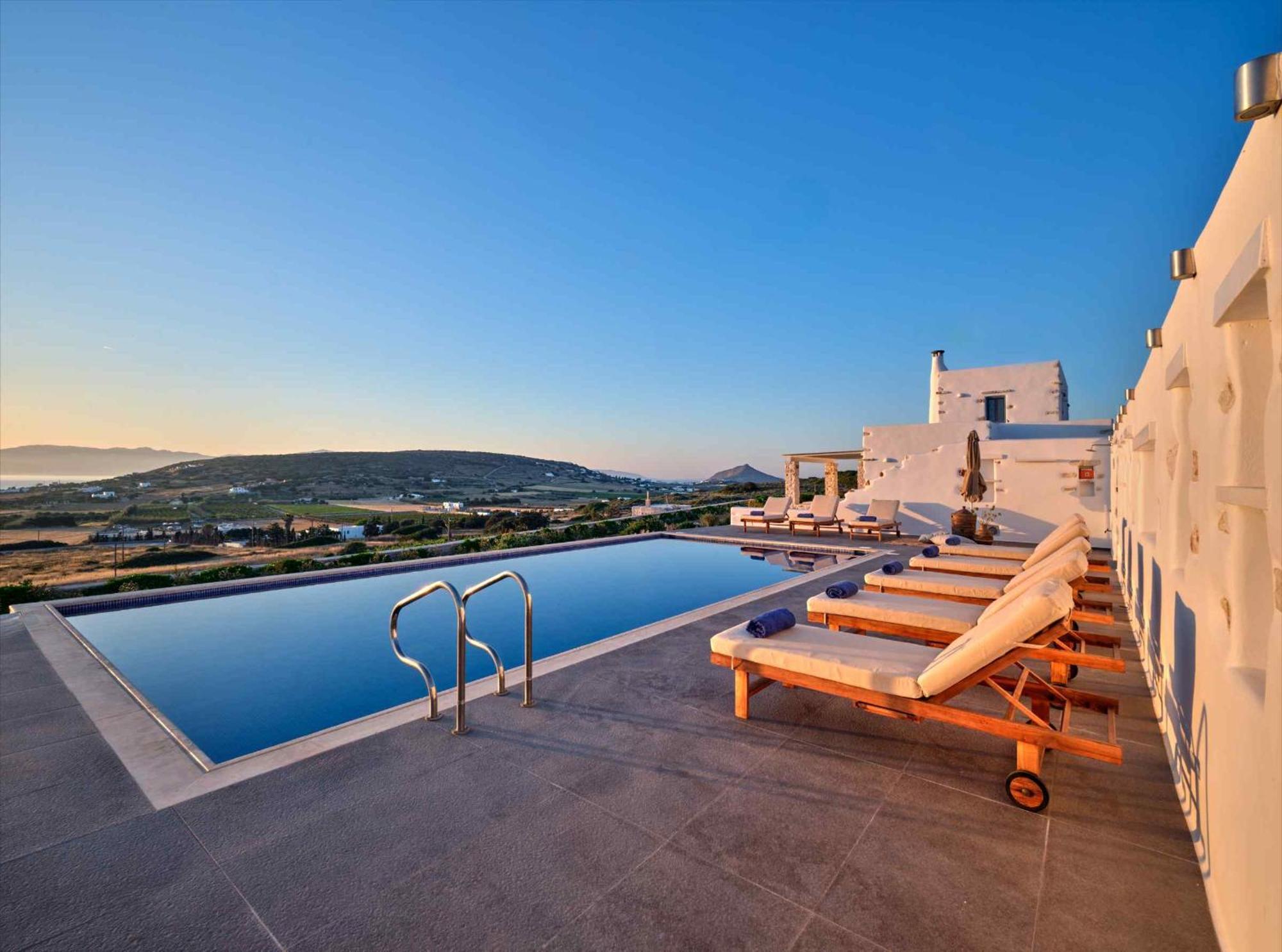 Luxurious Villa Pactia Amazing Pool Isterni  エクステリア 写真